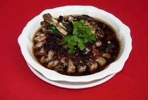 （圖）豉汁蒸盤龍鱔