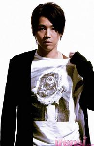 《愛我還是他》