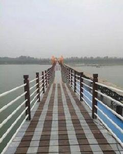 邳州銀杏湖玻璃棧橋