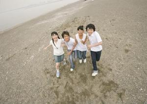 《男生女生》[2004年韓雪芹、崔林等主演校園劇]