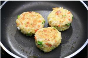 雜糧芹菜飯糰 雜糧芹菜飯糰