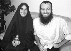 阿曼達·琳浩特 阿曼達·琳浩特