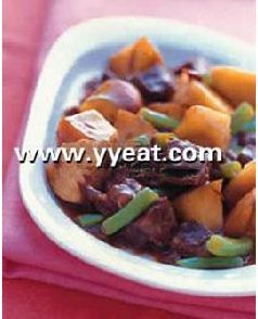 蘋果煮牛肉 蘋果煮牛肉