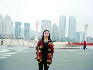 莊紅[九三學社會員，副教授]