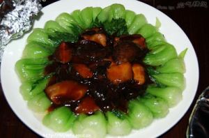 菜心香菇滑雞湯 菜心香菇滑雞湯