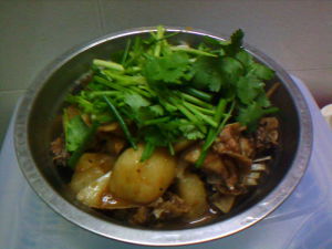 蘿蔔燜脆肉鯇頭 蘿蔔燜脆肉鯇頭