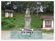 廣德寺石佛立像