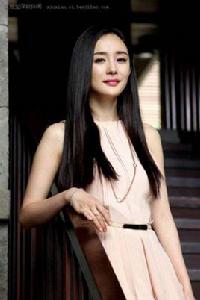 洛依[電視劇《微時代之戀》女主]