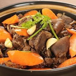 蘿蔔狗肉煲 蘿蔔狗肉煲