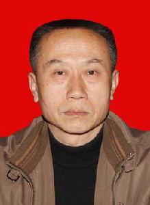 劉小平[江西省袁州區人大常委會副調研員]