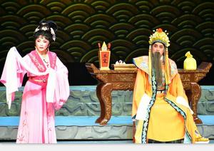 淮劇《金杯&middot;白刃》中的朱元璋形象