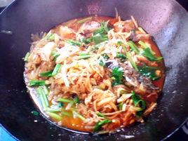 白蘿蔔絲煮魚 白蘿蔔絲煮魚
