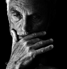 特倫斯·斯坦普