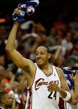 唐尼爾·馬紹爾