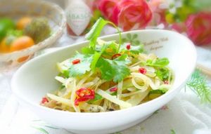 溫拌麻辣土豆絲 溫拌麻辣土豆絲