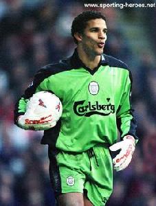 詹姆斯[英格蘭足球運動員大衛·詹姆斯]