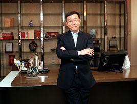 秦玉峰[東阿阿膠總裁]