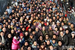 銅雀台劇組合影