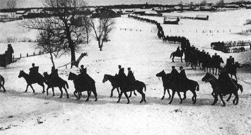 二戰德軍敗給了嚴寒?別逗了,除非一年四季都不適合德軍打仗!