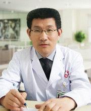 楊育峰[原解放軍102醫院生物免疫治療中心主任]