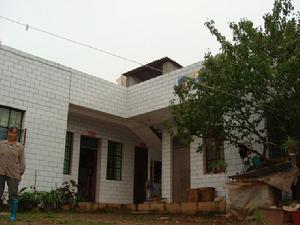 團山小組村民居