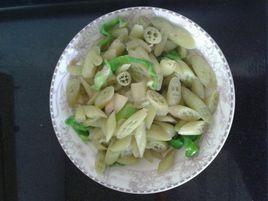 清炒蓮梗（藕絲菜）