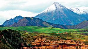 走廊南山肅南縣馬蹄寺一帶