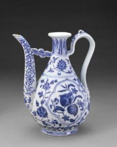 明宣德青花三果紋執壺 明宣德青花三果紋執壺