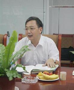 胡常偉[四川大學化學學院教授]