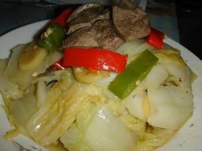 白菜扒豬肝 白菜扒豬肝