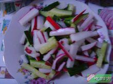 黃瓜拌水蘿蔔