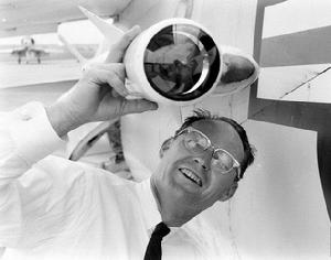 響尾蛇飛彈之父-William B. McLean