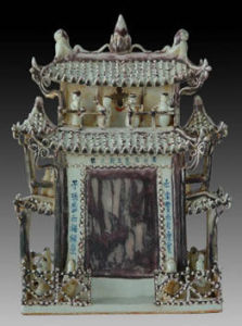 青花釉里紅瓷倉 青花釉里紅瓷倉