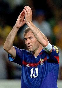 法國一代球王齊內丁·齊達內