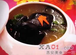 姜棗杞子烏雞湯