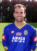 埃米利亞諾·薩爾維蒂 埃米利亞諾·薩爾維蒂