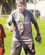 克勞迪奧·福斯卡里尼 克勞迪奧·福斯卡里尼