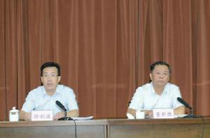 徐劍波[山東農業大學黨委書記]