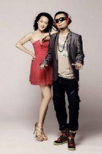 走天涯[龍梅子，老貓演唱歌曲]