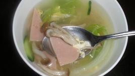 火腿蛋花湯 火腿蛋花湯