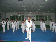 瀘州飛龍文武學校