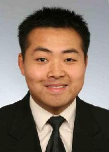 顧權[上海市浦東新區人民法院副庭長]