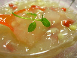 銀耳水晶綠豆爽 銀耳水晶綠豆爽