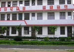 寧河縣板橋鎮板橋中學 寧河縣板橋鎮板橋中學