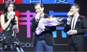 江蘇衛視·百度2010年度網路沸點網路先鋒獎”頒給了方舟子博士