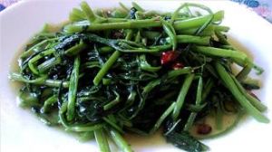 蒜蓉尖椒水菜 蒜蓉尖椒水菜