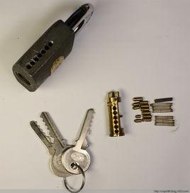 撞擊鑰匙 撞擊鑰匙