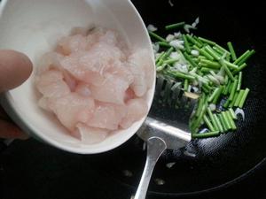 蒜薹炒魚塊