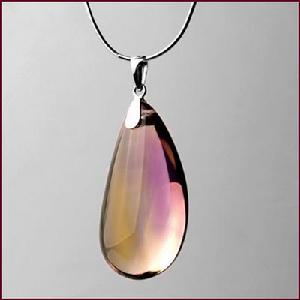 夢妮爾&middot;丹