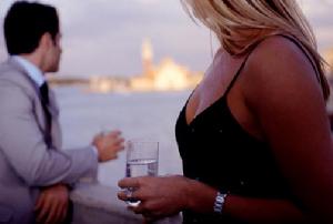 咪咪[女性乳房]